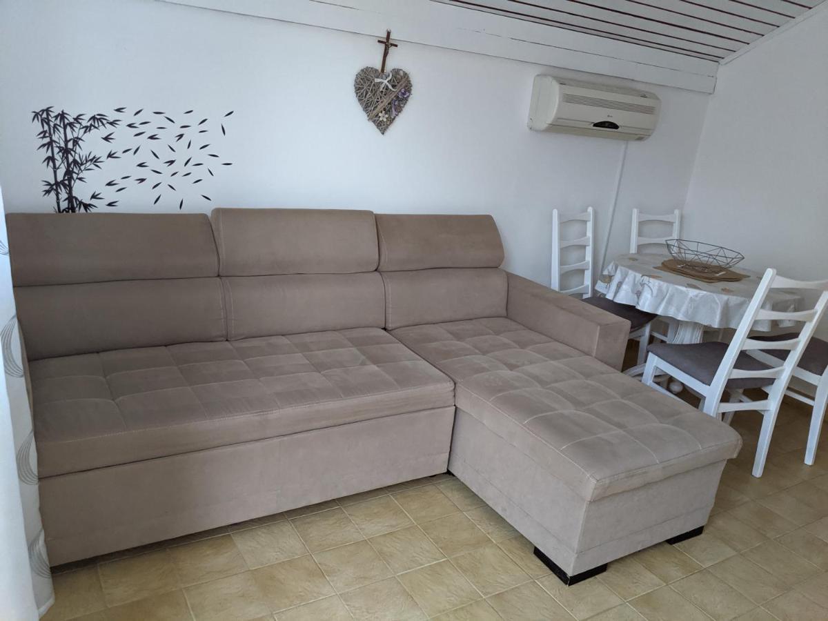 Emilija Apartments Privlaka 프리블라카 외부 사진